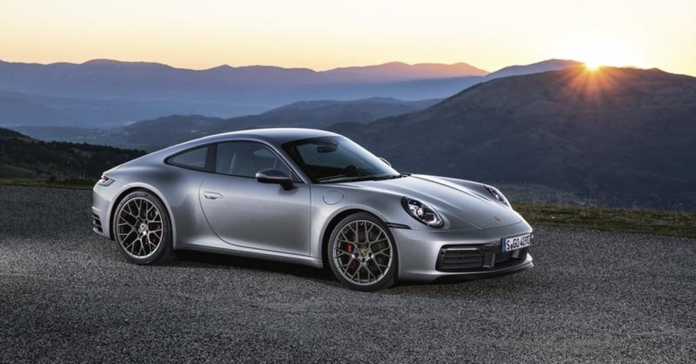 2020 Porsche 911: The Incredible Sports Car You’ll Love