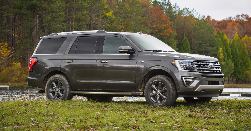 2020 Ford Expedition: Advanced Massive Driving in an SUV