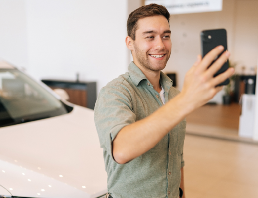 7 Social Media Hacks for the Car Salesperson