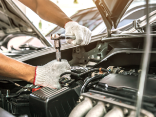 5 Auto Maintenance Tasks You Can DIY and 5 You Should Take to a Mechanic